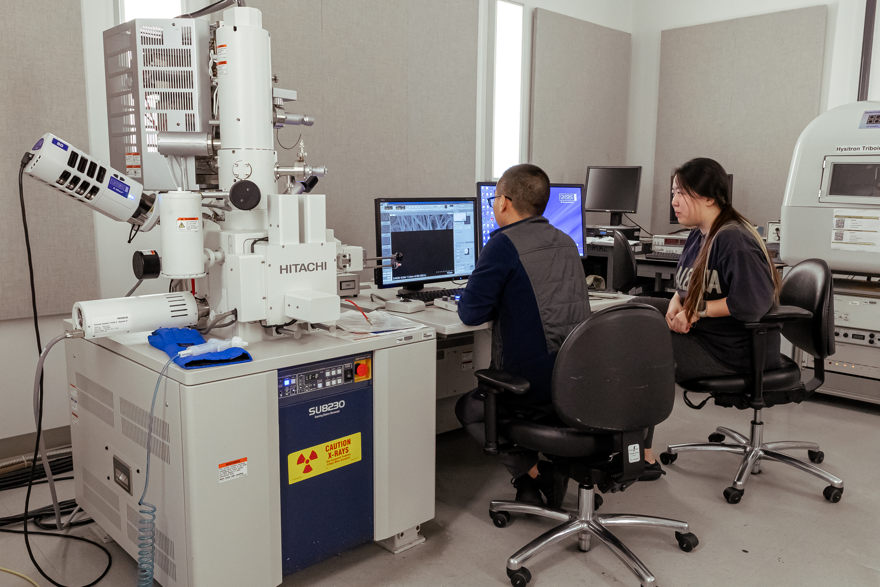 students working in a lab