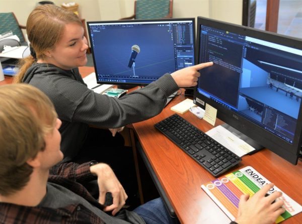 Interns Observing XR Labs