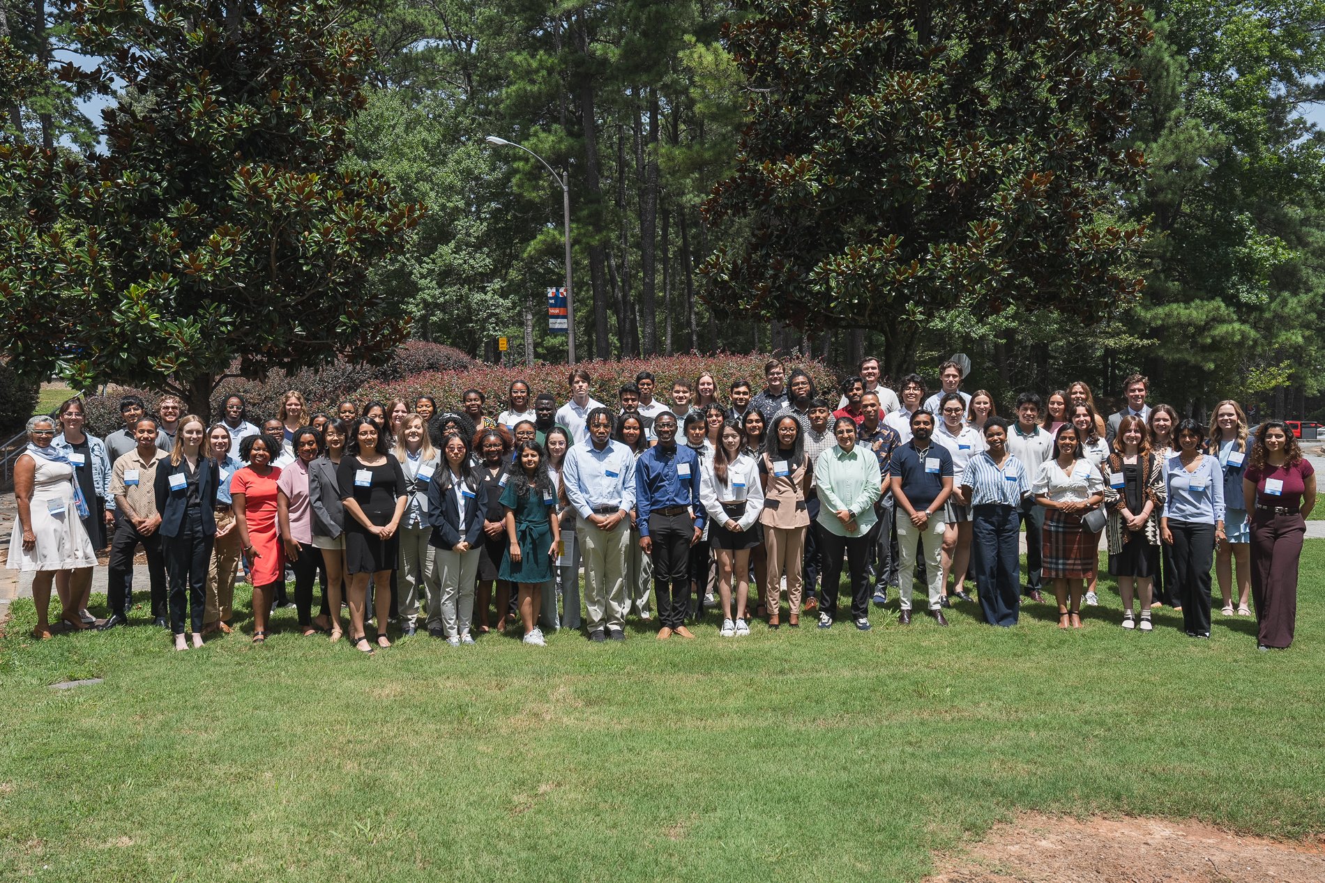 The PIN 2024 PSI student interns pose for a group picture